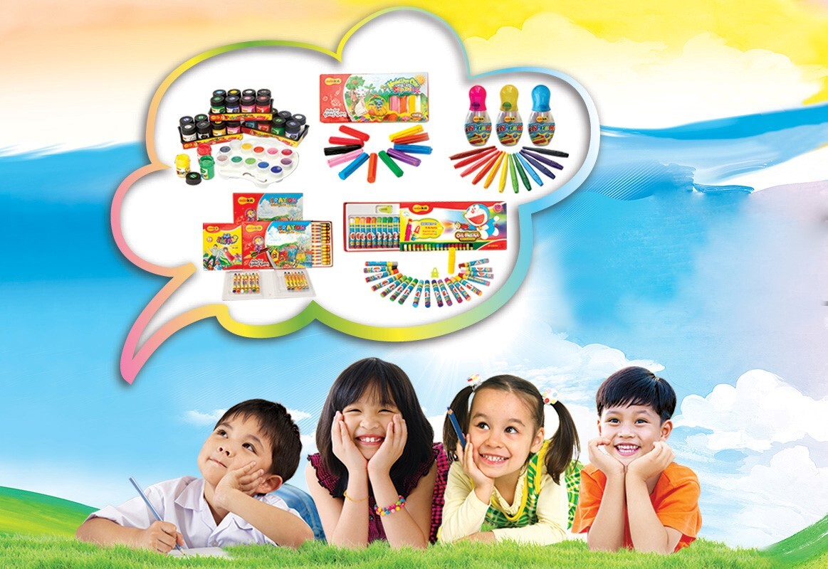 Thiên Long cùng bé bước vào năm học mới. Thiên Long cùng bé bước vào năm học mới.